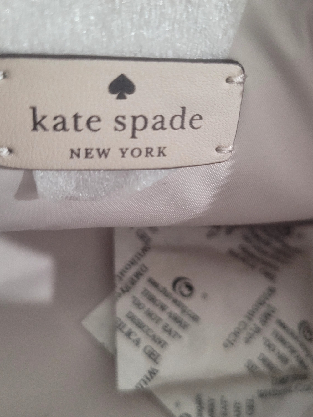 Kate Spade New York Pink Glitter Cosmetic Pouch NWOT - Picture 9 of 13